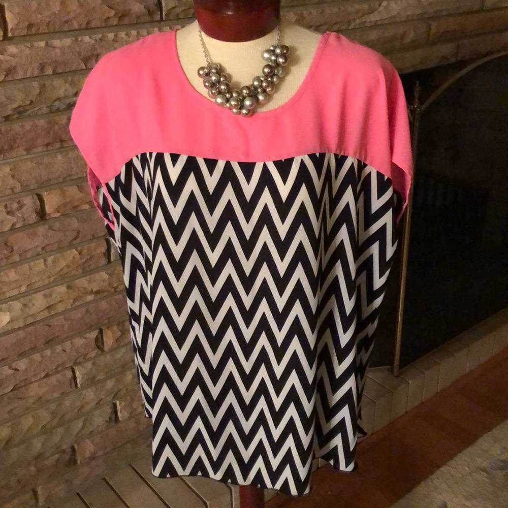 Absolute Angel Top Pink & Black 1X New!